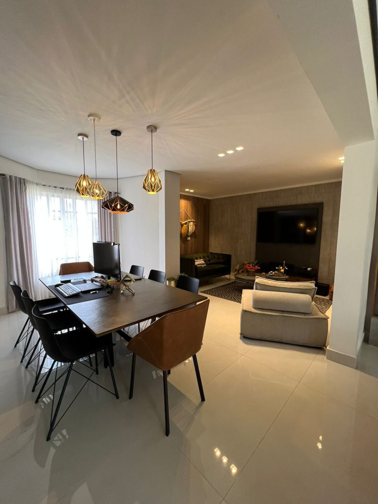 CASA UNIFAMILIAR – PALMERAS DEL ESTE – COSTA DEL ESTE