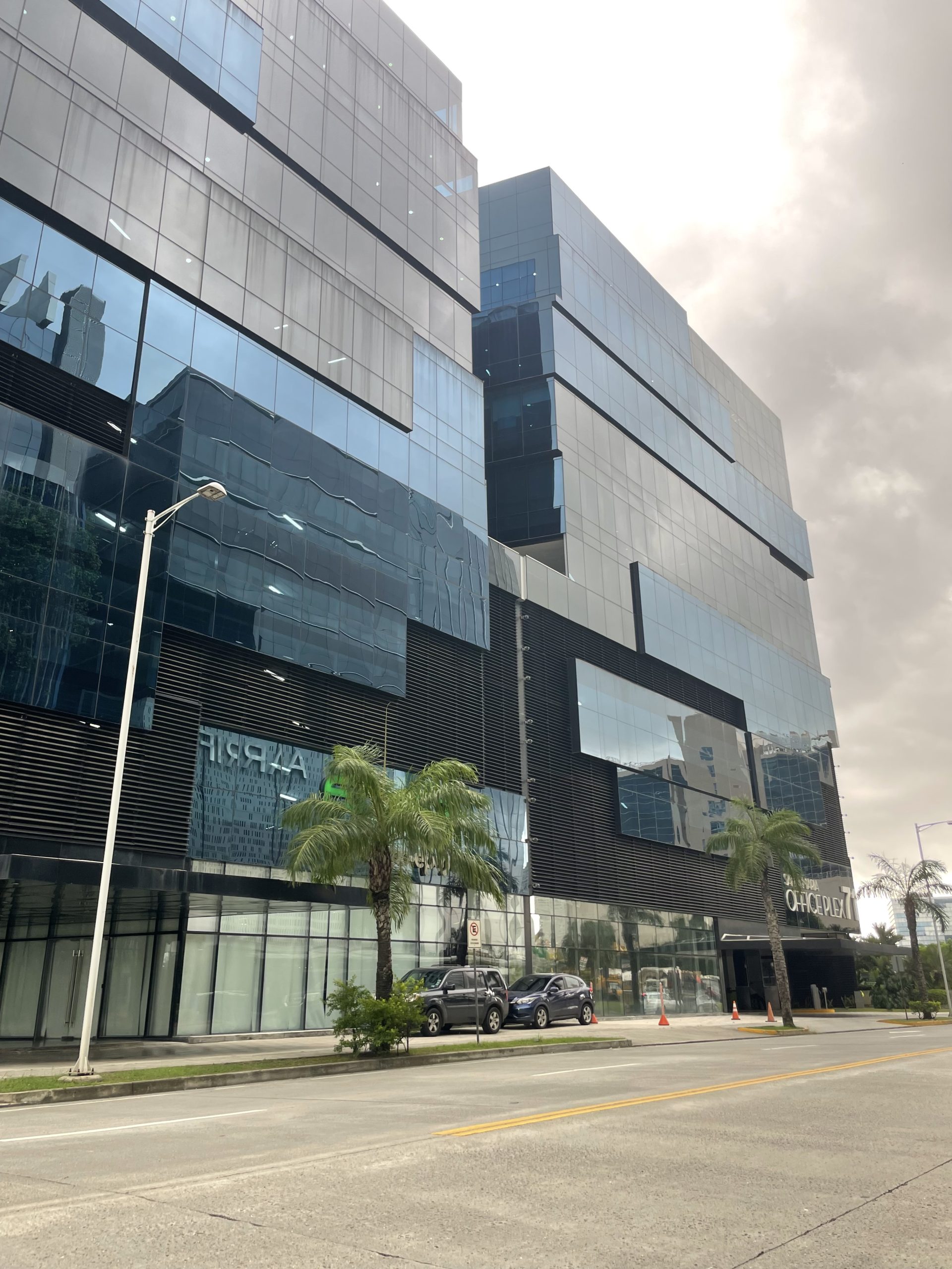 SANTA MARIA OFFICE PLEX 71 – OFICINAS A LA VENTA