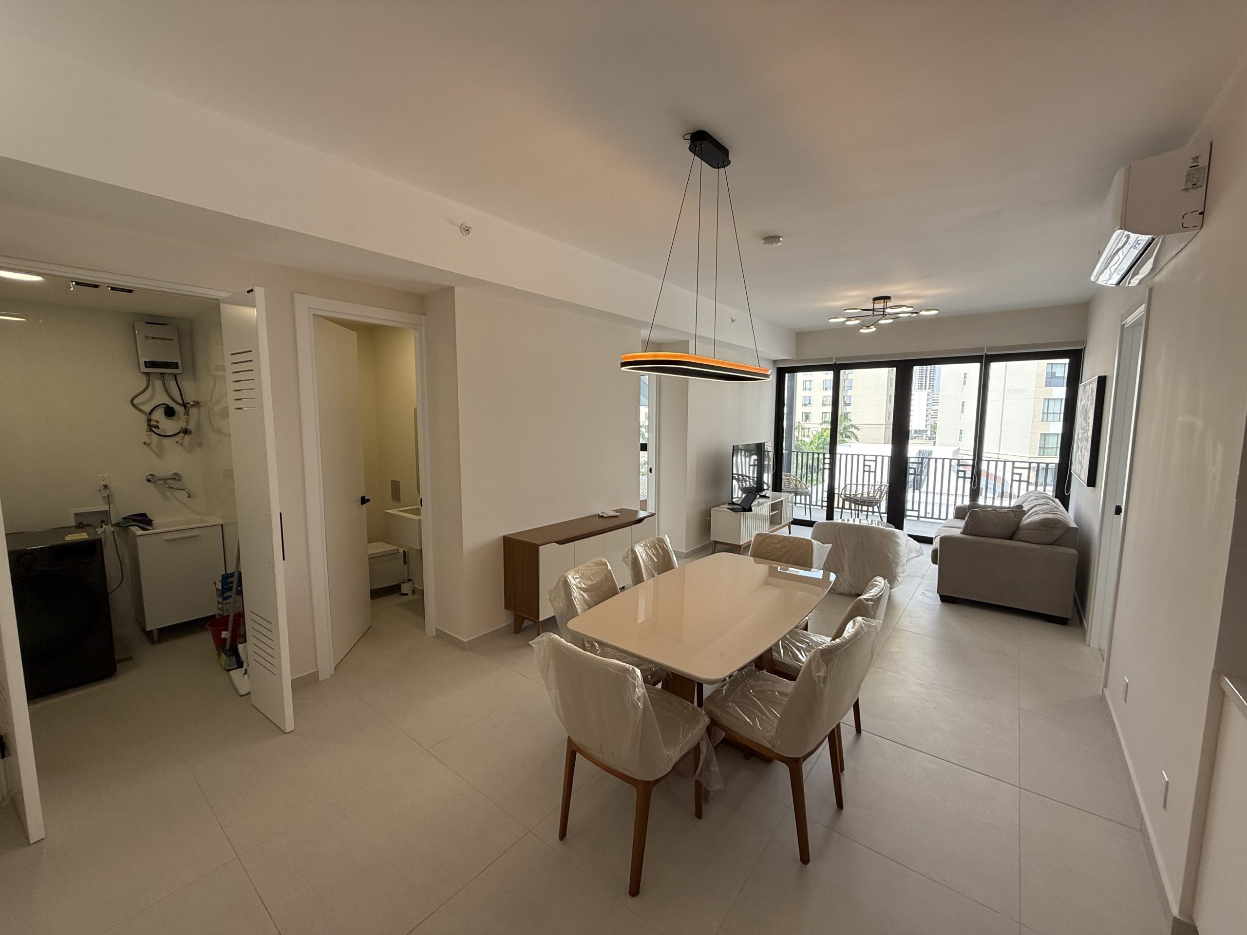 SANTA MARIA VILLAGE CENTER – A ESTRENAR